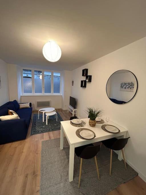Le Spacieux Aurillac Esterno foto